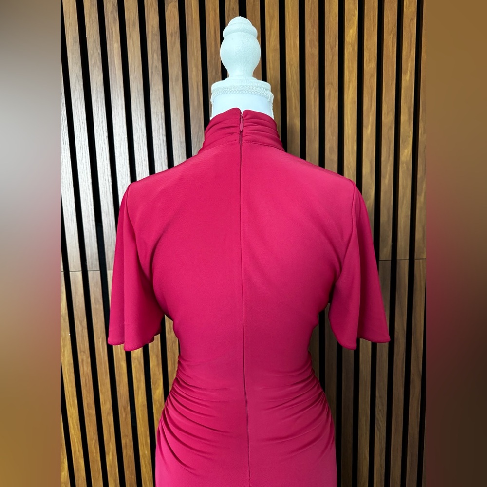 Cinq à Sept Fuchsia Midi Dress - Picture 12 of 13